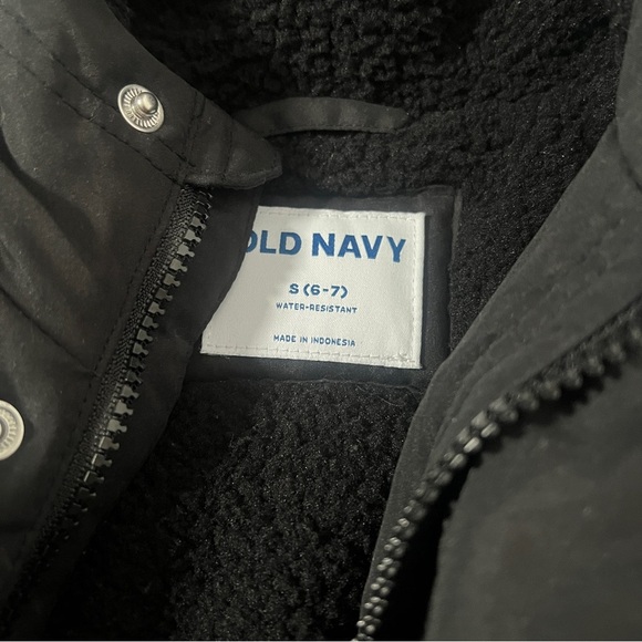 Old Navy Small (6-7) Black Boys Hooded Zip-Front Water-Resistant Jacket NWOT - Picture 8 of 11
